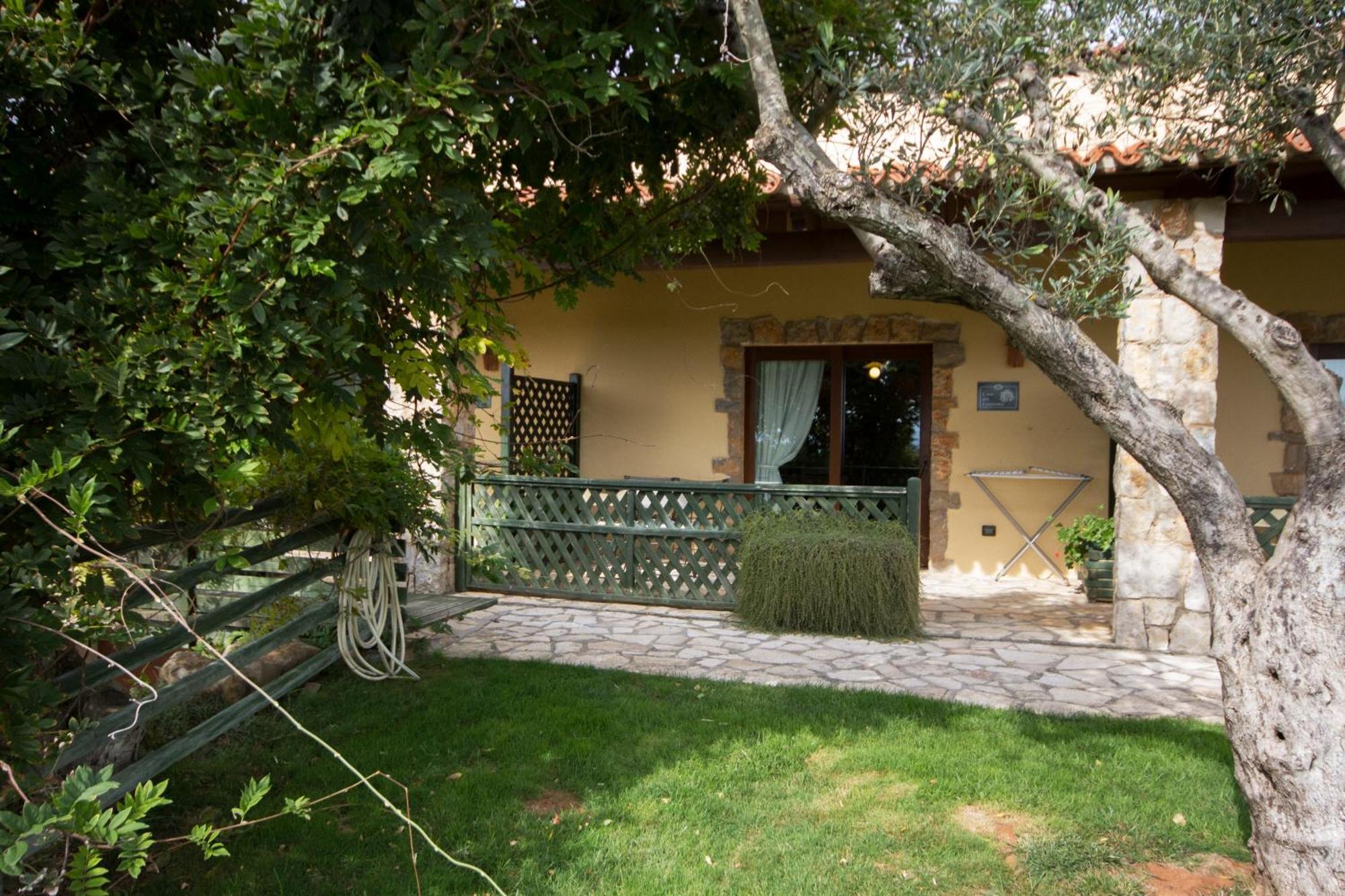 Agri Resort San Giuliano Santa Maria la Palma Exteriör bild
