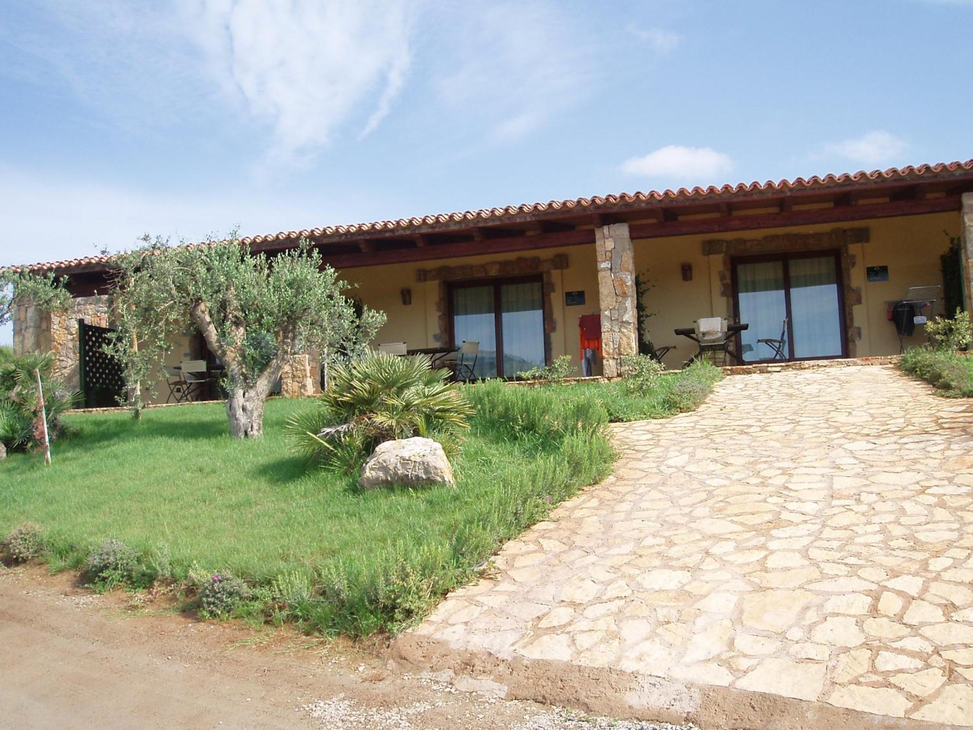 Agri Resort San Giuliano Santa Maria la Palma Exteriör bild